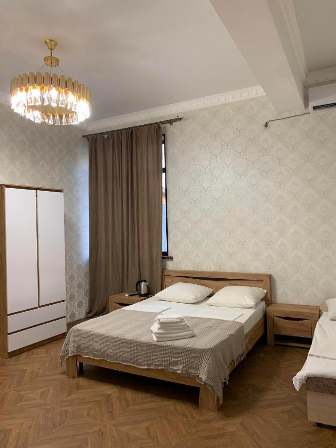 بيزوندا Mini Hotel Amra المظهر الخارجي الصورة