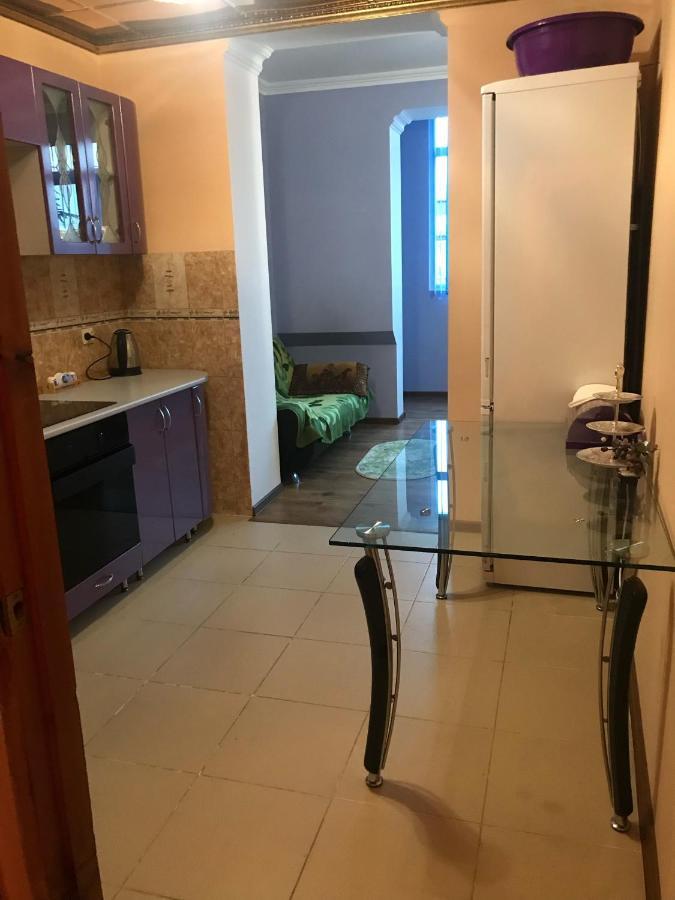 بيزوندا Mini Hotel Amra المظهر الخارجي الصورة